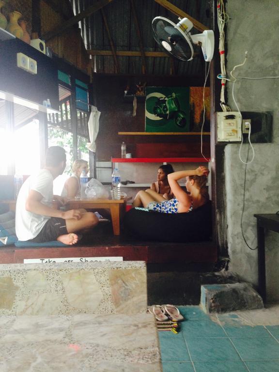 Bamboozle Hostel Haad Rin Bagian luar foto