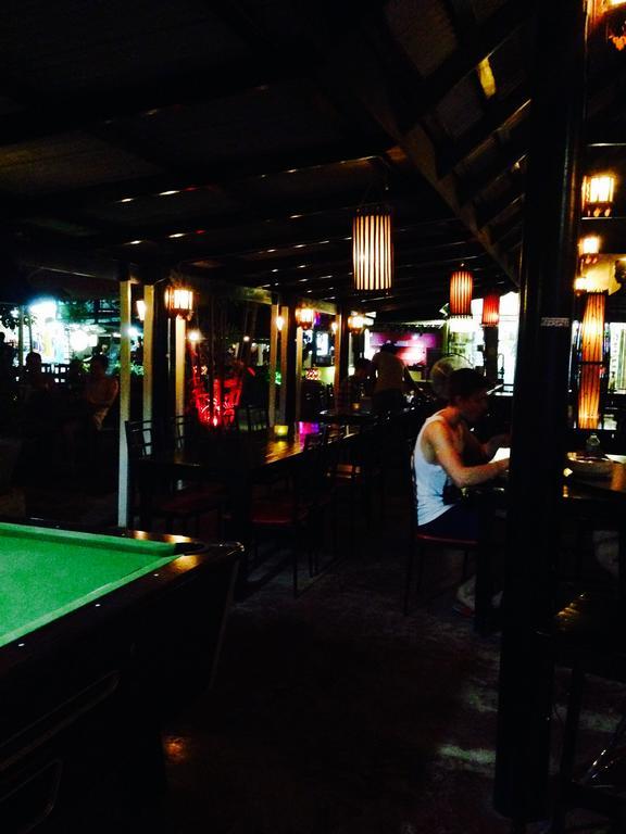Bamboozle Hostel Haad Rin Bagian luar foto