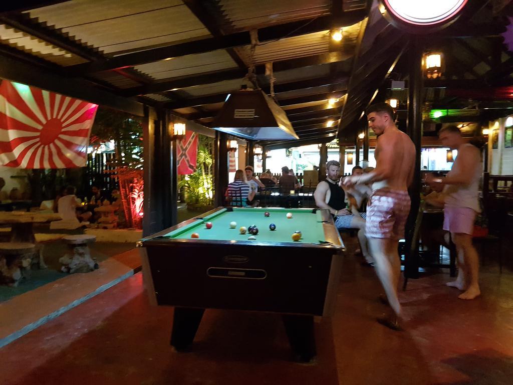 Bamboozle Hostel Haad Rin Bagian luar foto